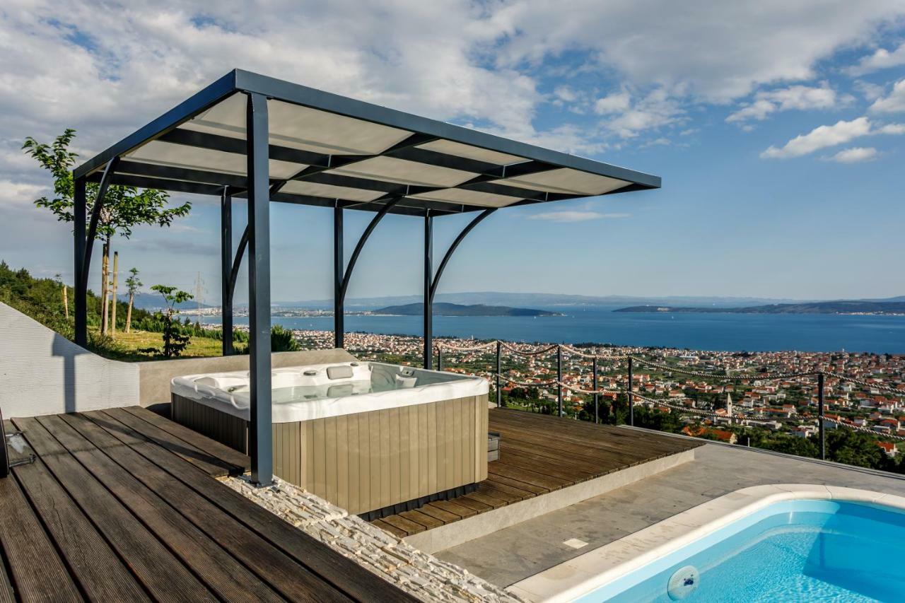 Villa Blue Hill Kastela Exterior photo